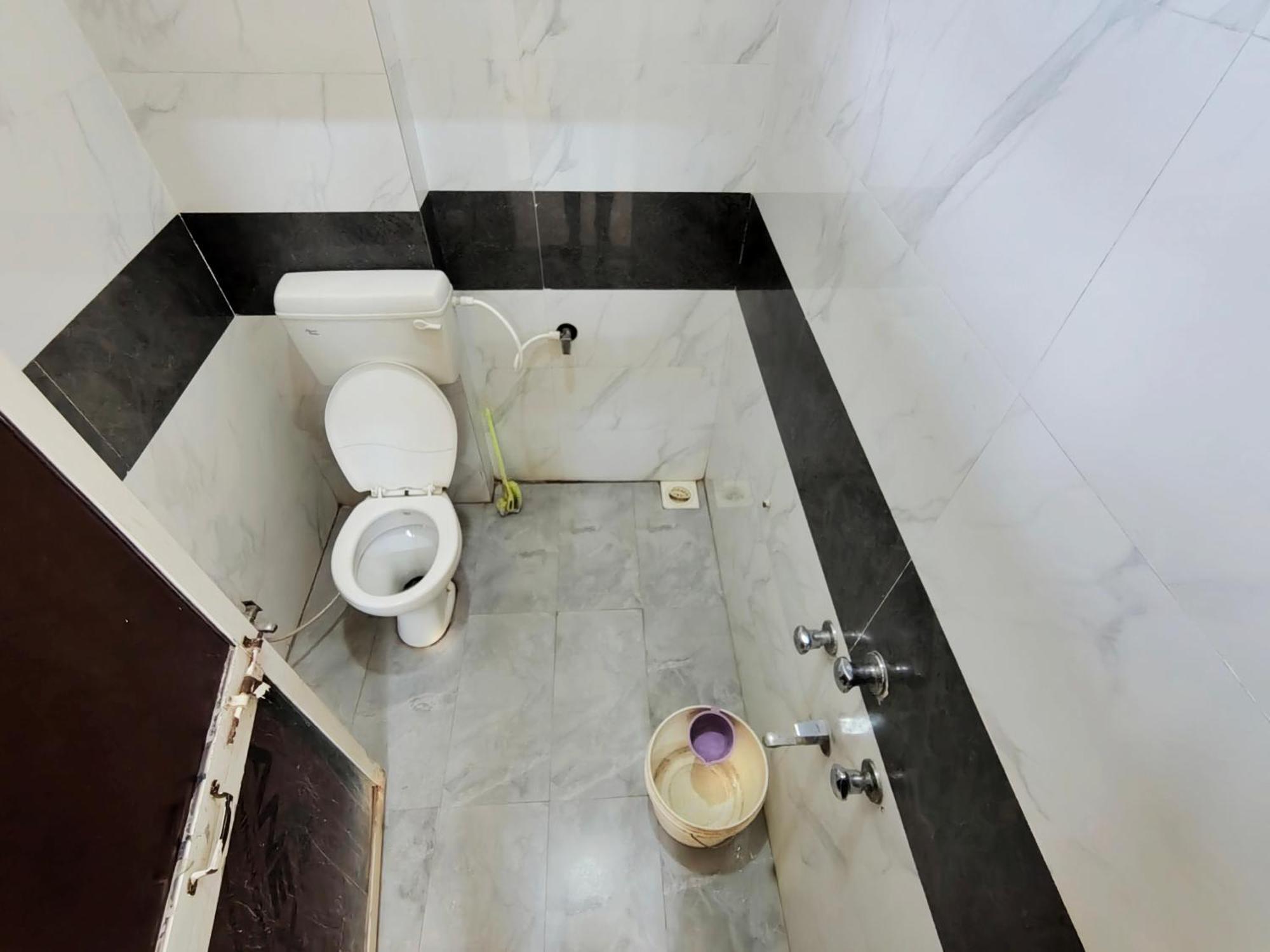 Anand Yatri Grah - Home Stay, อุจเจน ภายนอก รูปภาพ